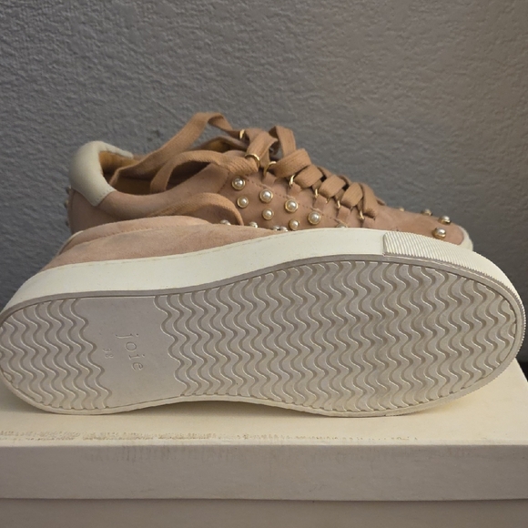 New Joie Handan Pink Suede Sneaker Pearls Sz 38 MSRP 248$ - Picture 3 of 4